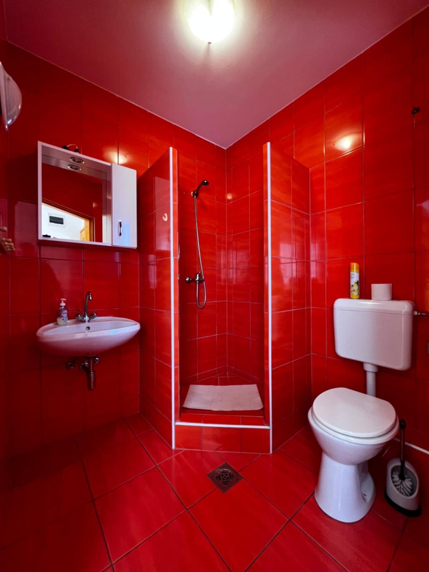 Aqua Thermal Soterapia Es Apartmanhaz Puspokladany Екстер'єр фото